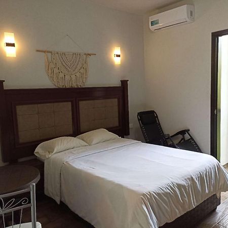 Hotel & Hostal 230 Valladolid Kültér fotó